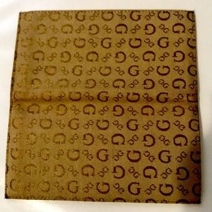 *Feature* GUESS Classy & Classic Checkbook Cover